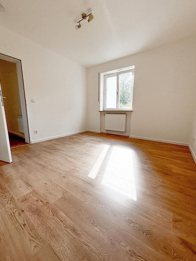 Pronájem bytu 2+1 52 m², Wolfratshauser Str. 243, München, Bavorsko Pronájem bytu 2+1 52 m², Wolfratshauser Str. 243, München, Bavorsko