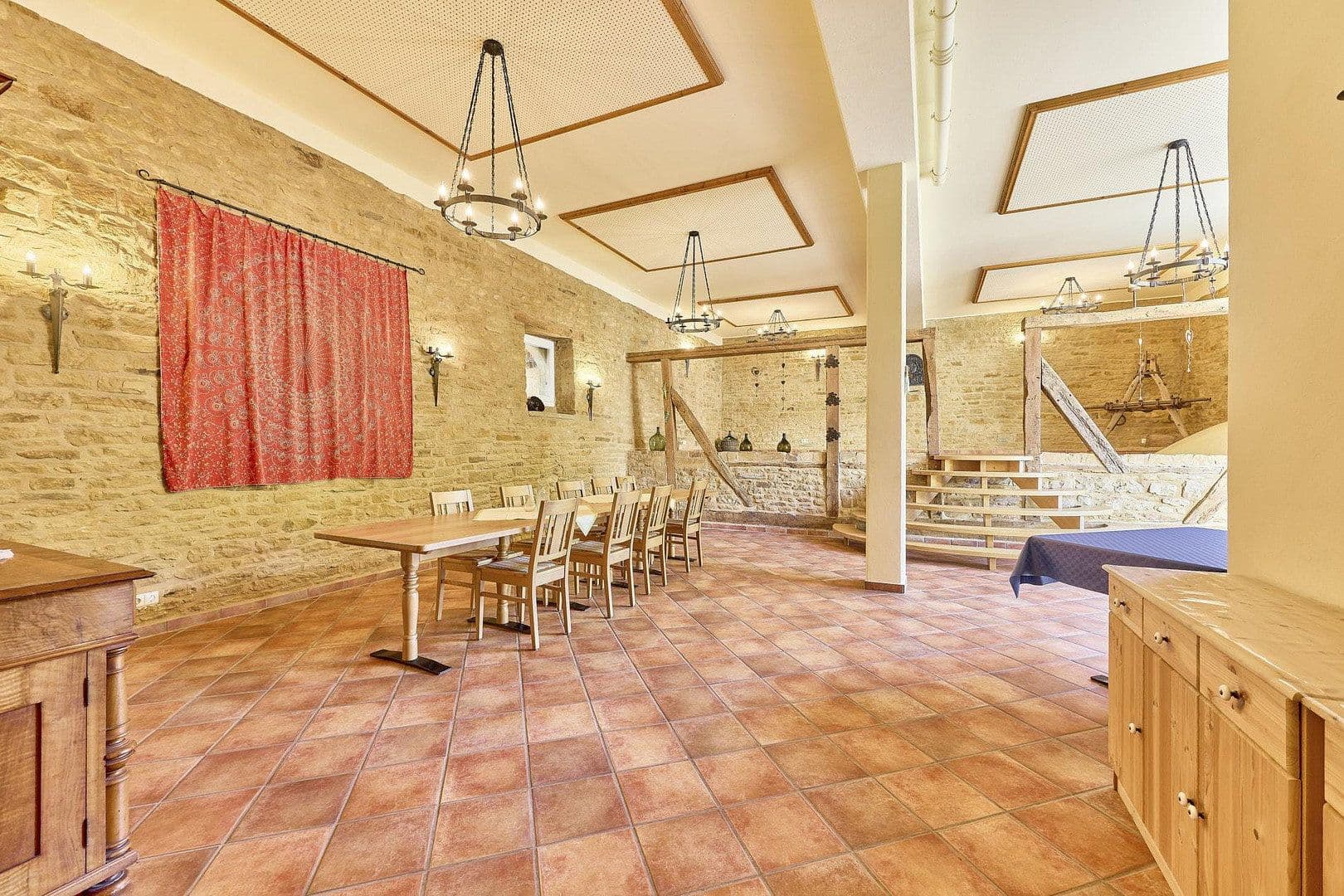 Prodej pozemku 10.250 m², Meisenheim, Porýní-Falc Prodej pozemku 10.250 m², Meisenheim, Porýní-Falc