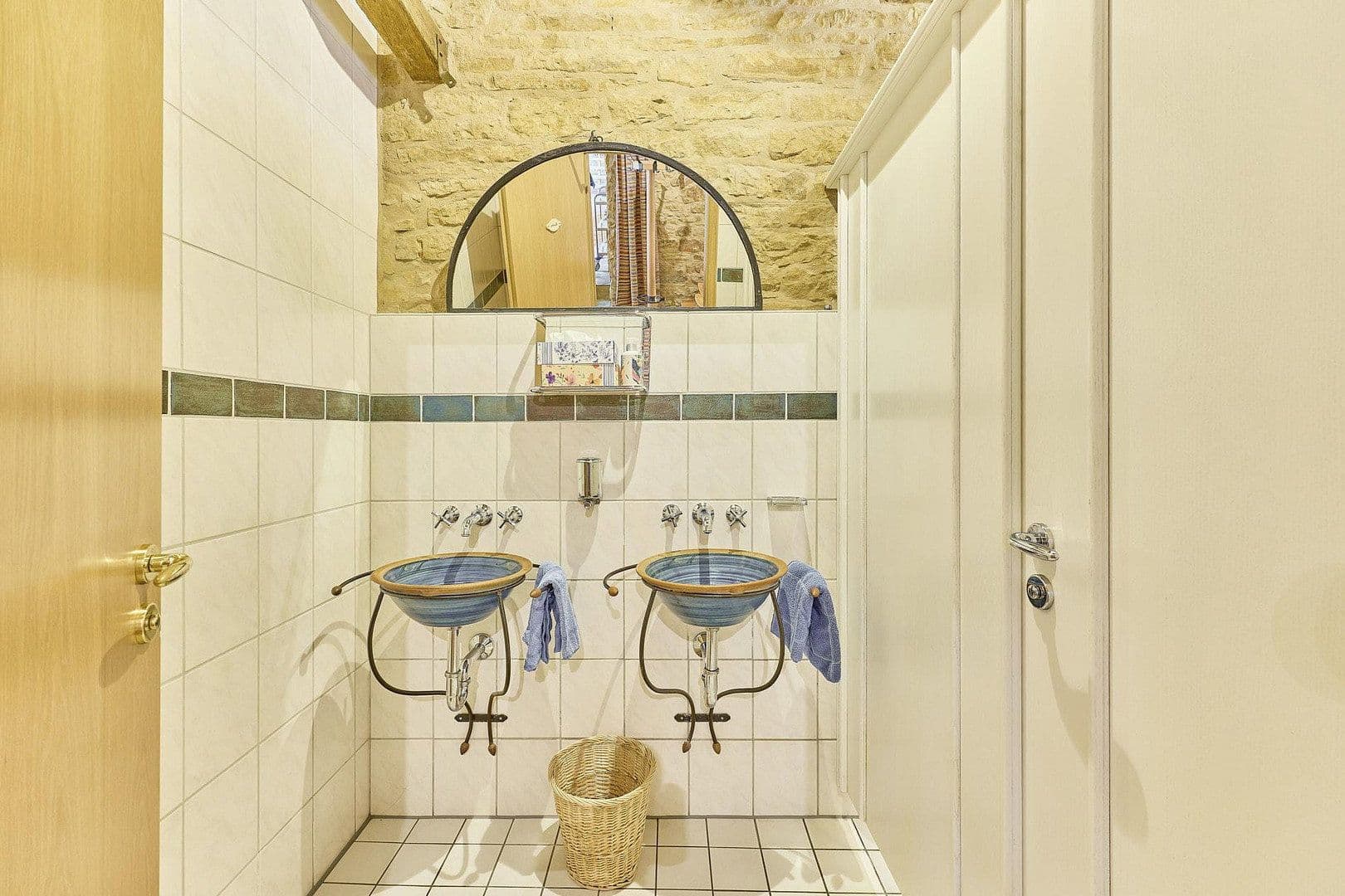 Prodej pozemku 10.250 m², Meisenheim, Porýní-Falc Prodej pozemku 10.250 m², Meisenheim, Porýní-Falc