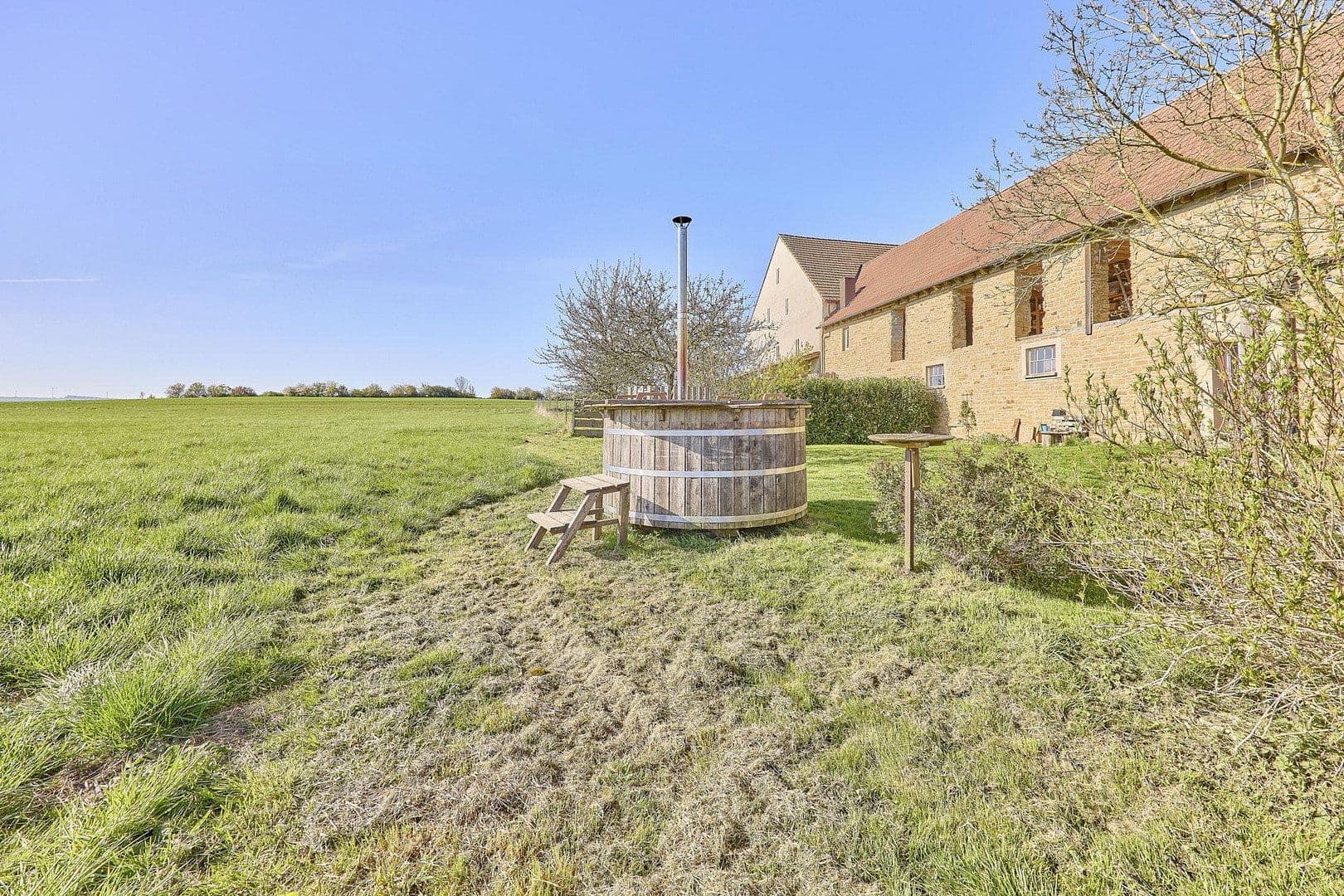 Prodej pozemku 10.250 m², Meisenheim, Porýní-Falc Prodej pozemku 10.250 m², Meisenheim, Porýní-Falc