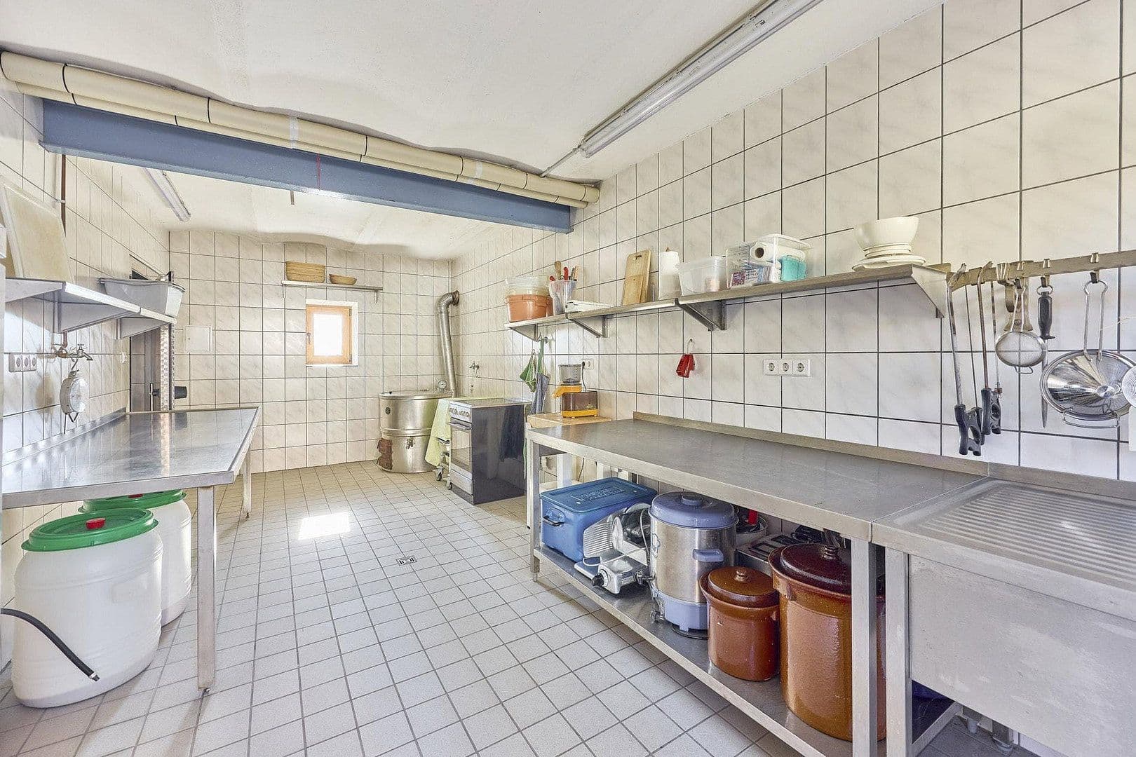Prodej pozemku 10.250 m², Meisenheim, Porýní-Falc Prodej pozemku 10.250 m², Meisenheim, Porýní-Falc