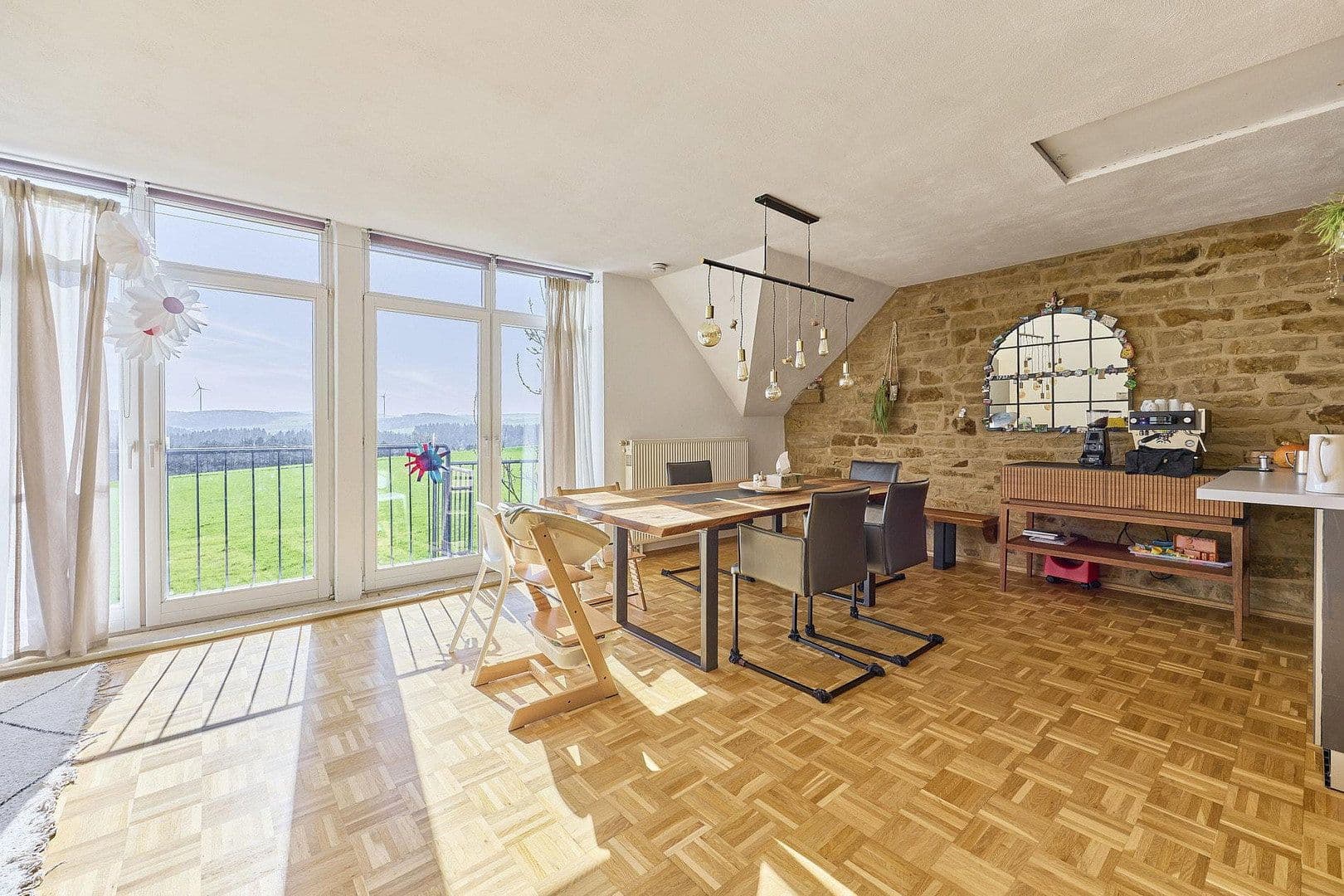Prodej pozemku 10.250 m², Meisenheim, Porýní-Falc Prodej pozemku 10.250 m², Meisenheim, Porýní-Falc