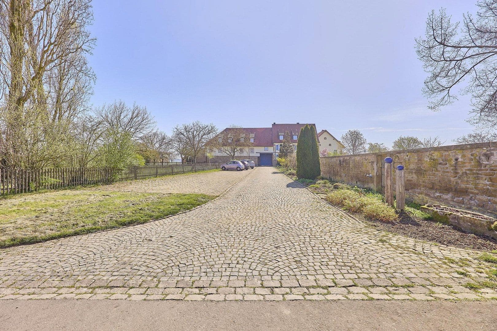 Prodej pozemku 10.250 m², Meisenheim, Porýní-Falc Prodej pozemku 10.250 m², Meisenheim, Porýní-Falc