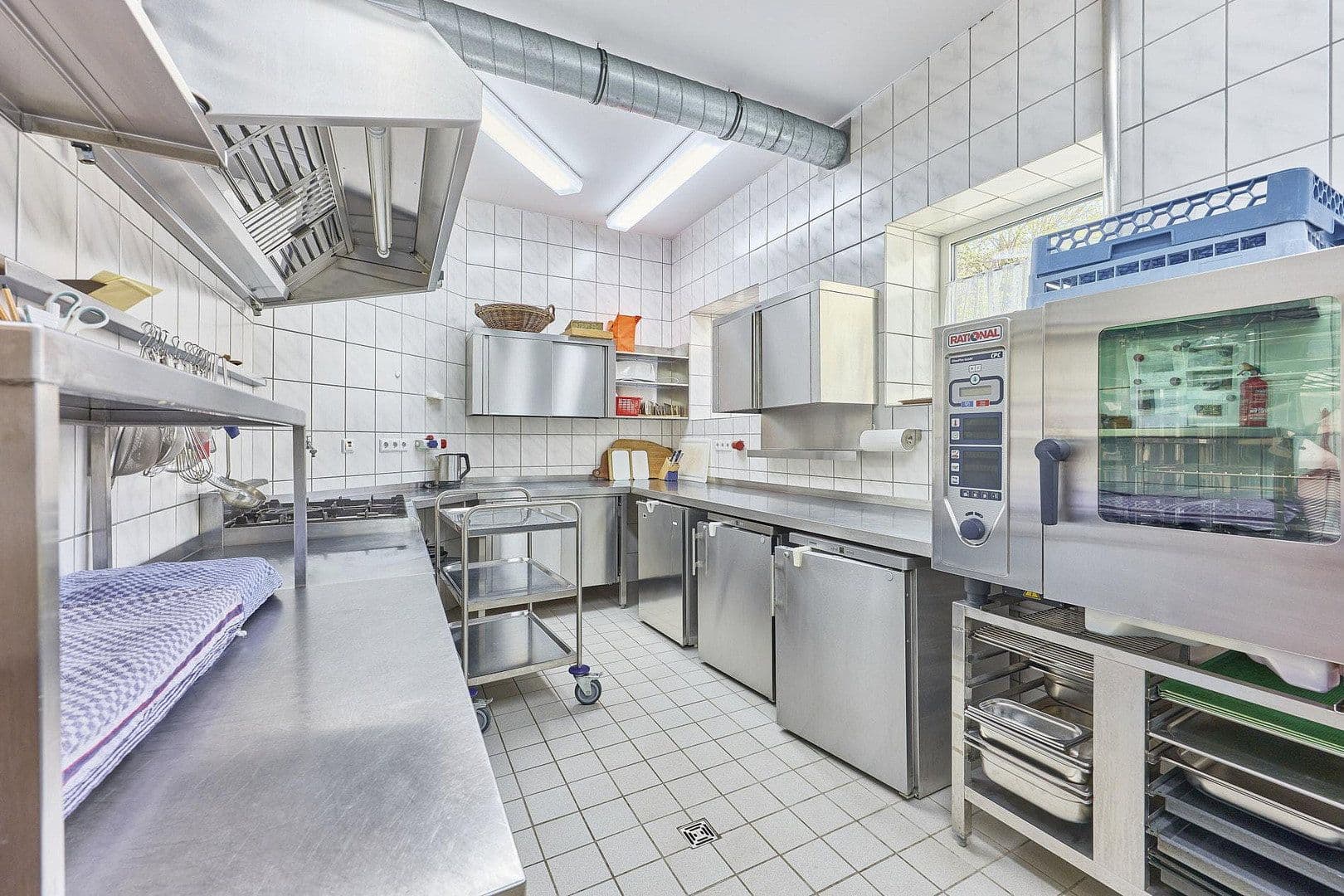 Prodej pozemku 10.250 m², Meisenheim, Porýní-Falc Prodej pozemku 10.250 m², Meisenheim, Porýní-Falc