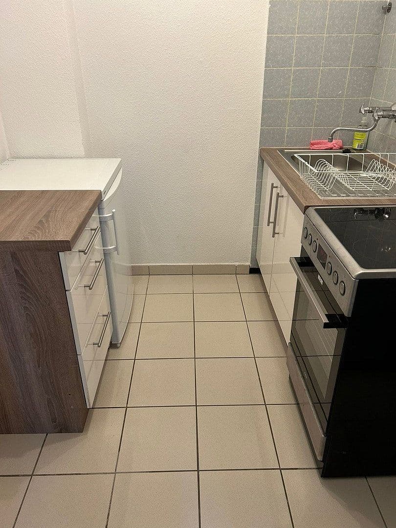 Pronájem bytu 1+1 28 m², Ruhestr. 18, Mainz-Marienborn, Porýní-Falc Pronájem bytu 1+1 28 m², Ruhestr. 18, Mainz-Marienborn, Porýní-Falc