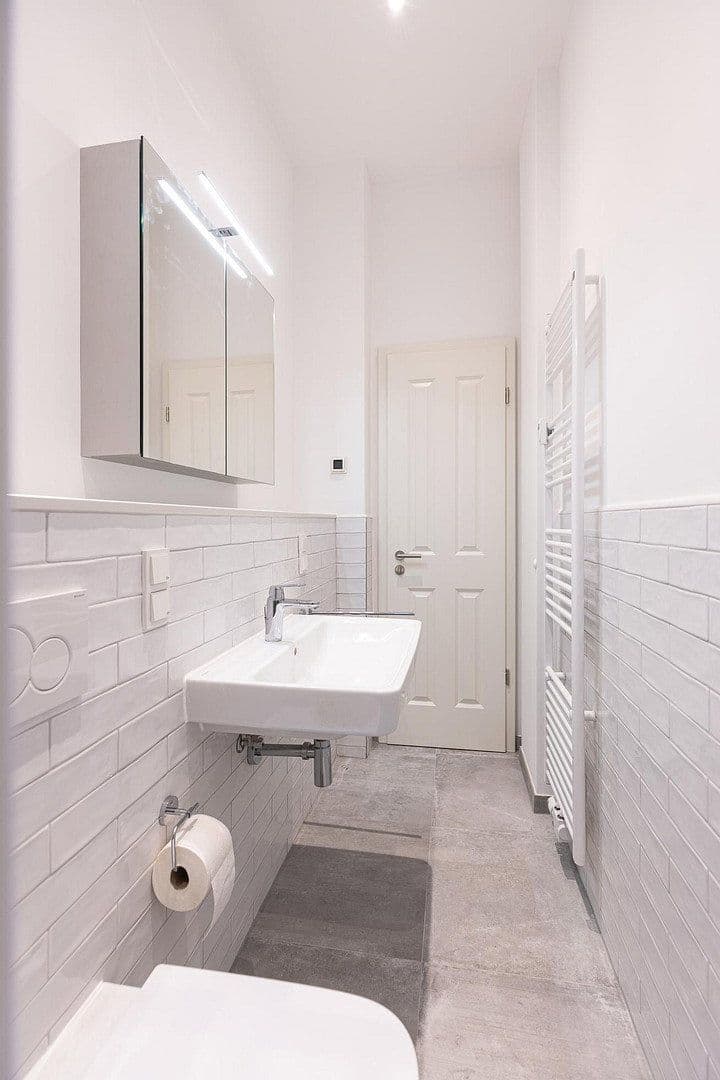 Pronájem bytu 3+1 64 m², Berlin, Berlín Pronájem bytu 3+1 64 m², Berlin, Berlín