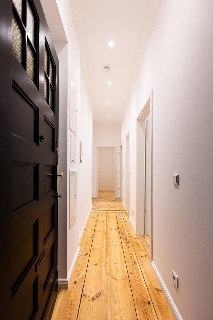 Pronájem bytu 3+1 64 m², Berlin, Berlín Pronájem bytu 3+1 64 m², Berlin, Berlín