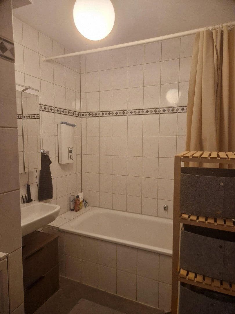 Pronájem bytu 3+kk 83 m², Oberhausen, Severní Porýní-Vestfálsko Pronájem bytu 3+kk 83 m², Oberhausen, Severní Porýní-Vestfálsko