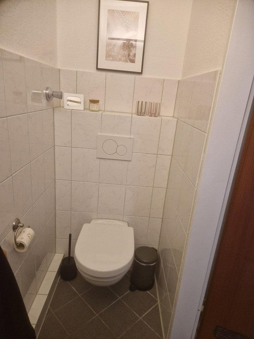 Pronájem bytu 3+kk 83 m², Oberhausen, Severní Porýní-Vestfálsko Pronájem bytu 3+kk 83 m², Oberhausen, Severní Porýní-Vestfálsko