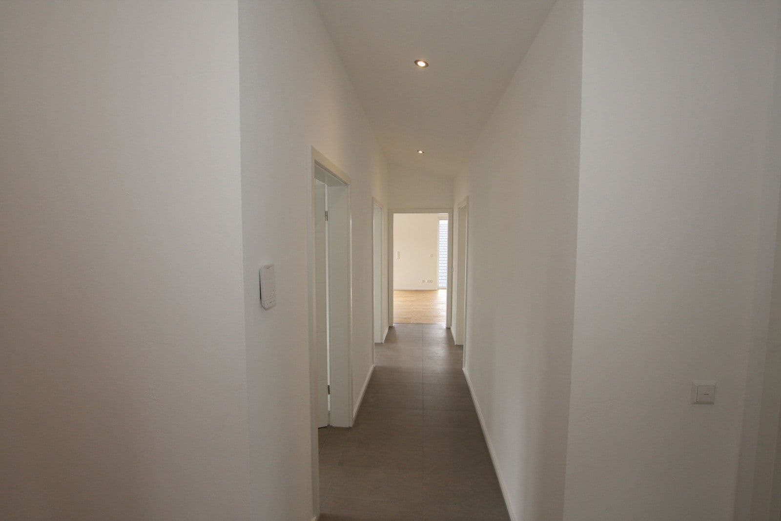 Pronájem bytu 4+1 131 m², Nieder-Olm, Porýní-Falc Pronájem bytu 4+1 131 m², Nieder-Olm, Porýní-Falc