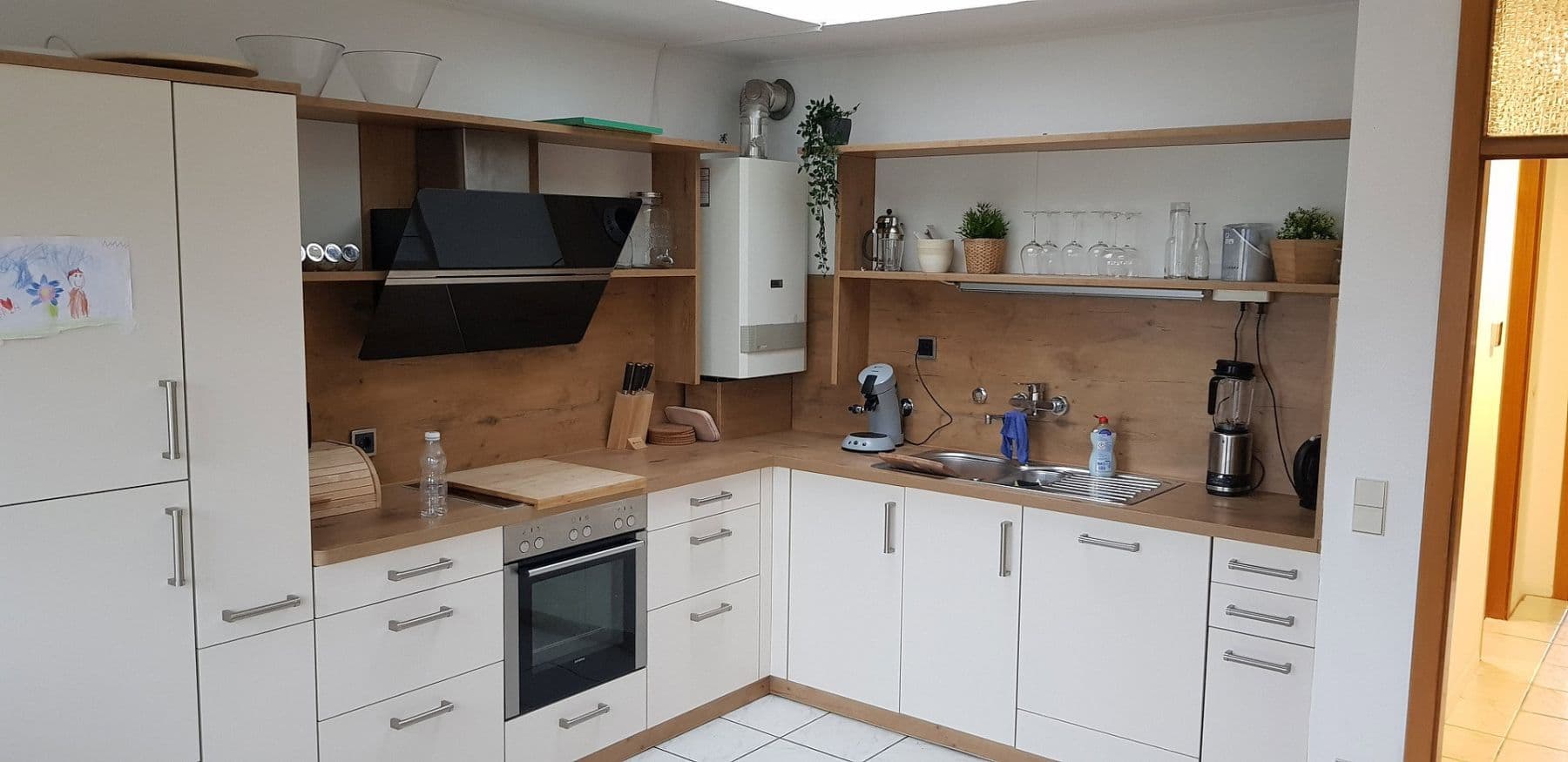 Pronájem bytu 3+1 83 m², Bonn, Severní Porýní-Vestfálsko Pronájem bytu 3+1 83 m², Bonn, Severní Porýní-Vestfálsko