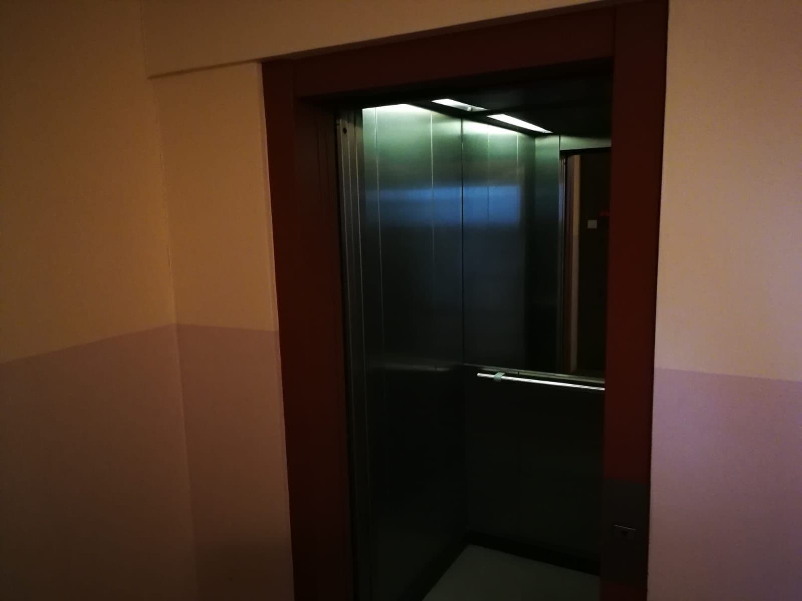 Pronájem bytu 1+kk 25 m², Nad Lesním divadlem, Praha, Praha Pronájem bytu 1+kk 25 m², Nad Lesním divadlem, Praha, Praha