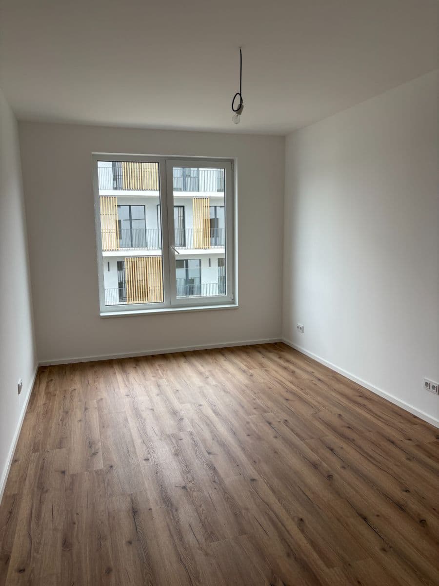 Pronájem bytu 2+kk 52 m², U Engerthu, Kladno, Středočeský kraj Pronájem bytu 2+kk 52 m², U Engerthu, Kladno, Středočeský kraj