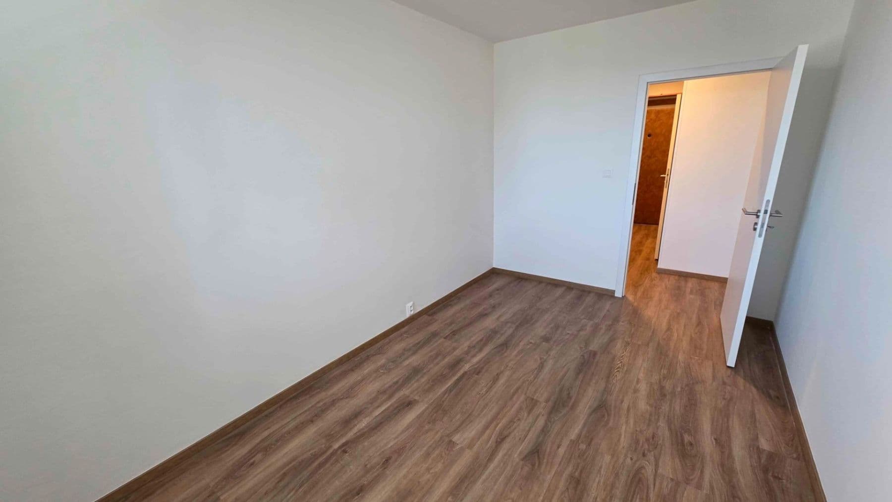 Pronájem bytu 2+kk 46 m², V Hůrkách, Praha, Praha Pronájem bytu 2+kk 46 m², V Hůrkách, Praha, Praha