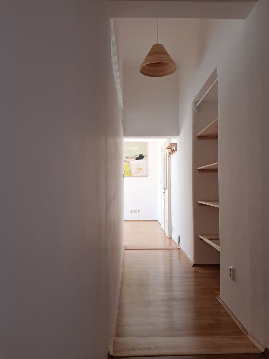 Pronájem bytu 4+1 114 m², Belgická, Praha, Praha Pronájem bytu 4+1 114 m², Belgická, Praha, Praha