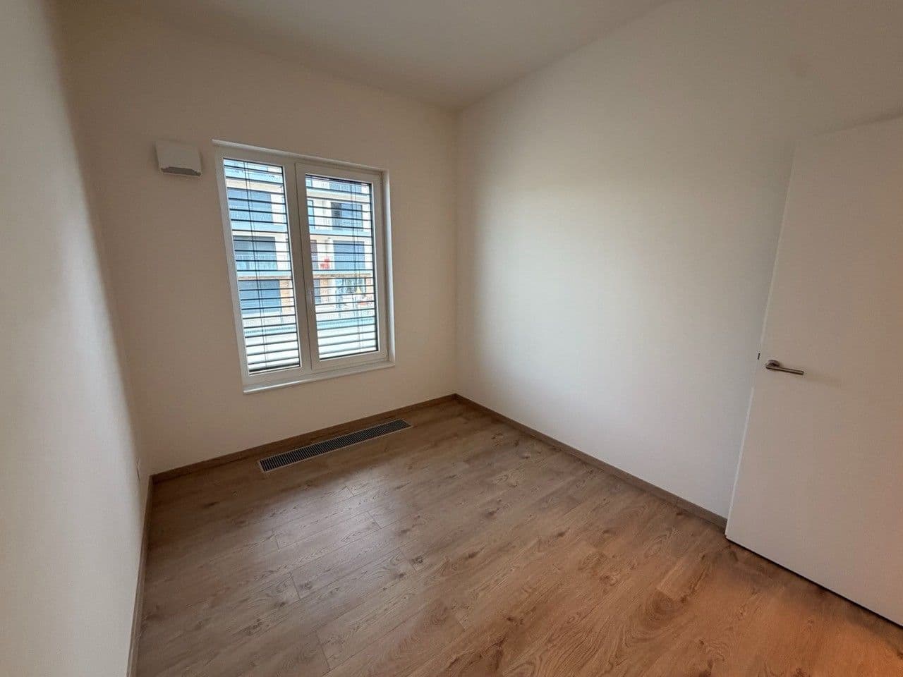 Pronájem bytu 2+kk 40 m², Haenkeho, Praha, Praha Pronájem bytu 2+kk 40 m², Haenkeho, Praha, Praha