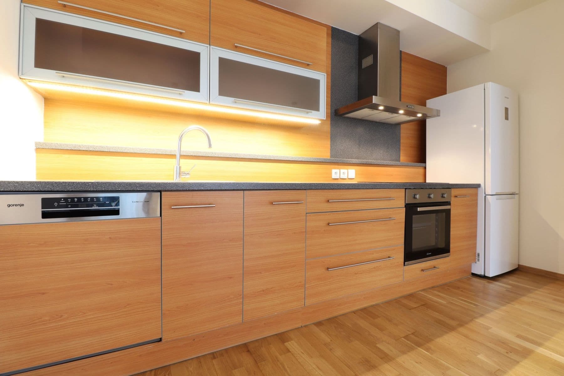 Pronájem bytu 2+kk 56 m², Vršovická, Praha, Praha Pronájem bytu 2+kk 56 m², Vršovická, Praha, Praha