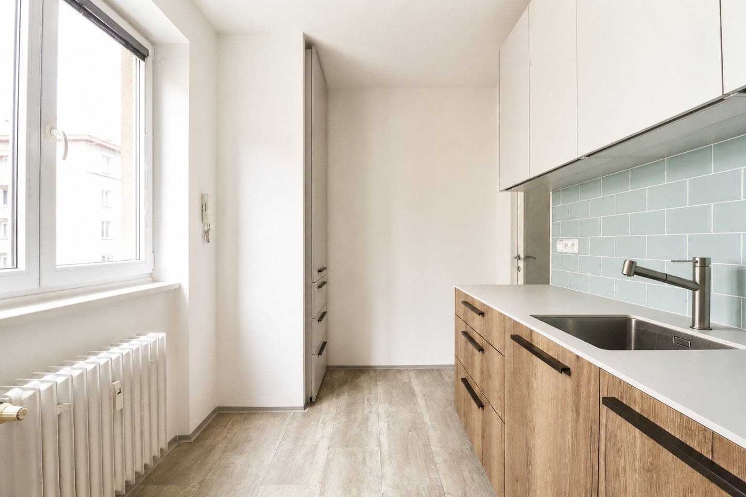 Pronájem bytu 2+1 59 m², Jeseniova, Praha, Praha Pronájem bytu 2+1 59 m², Jeseniova, Praha, Praha