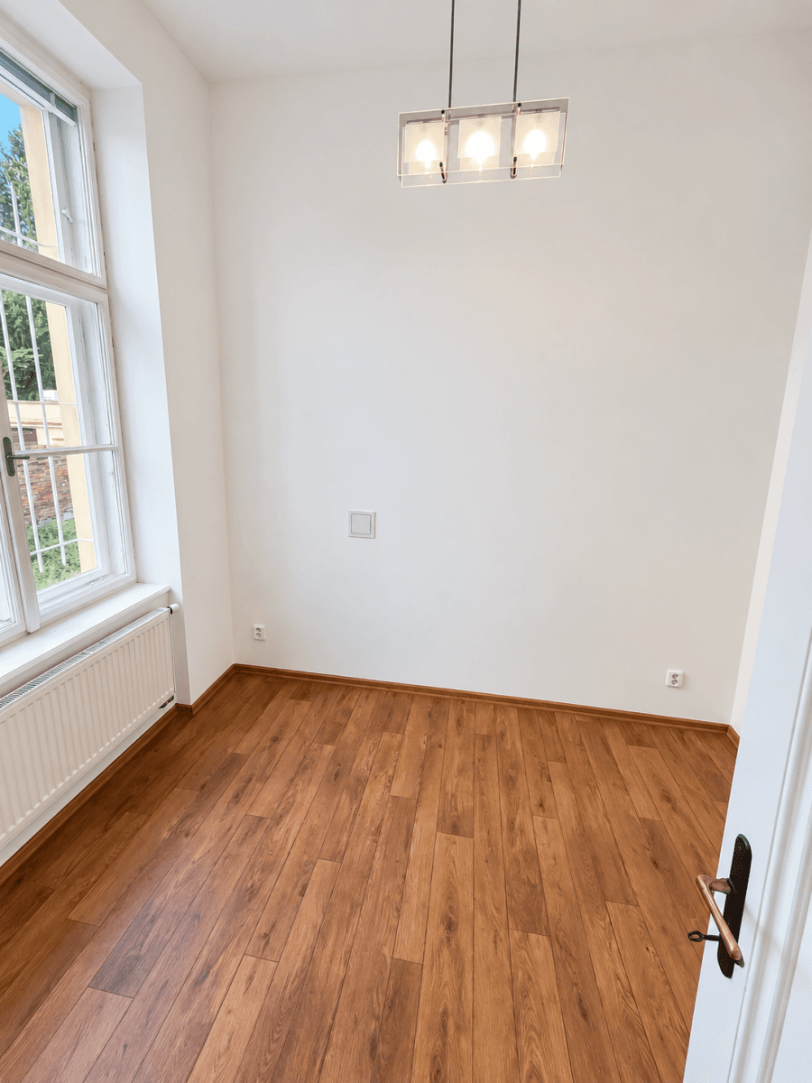 Pronájem bytu 4+1 131 m², třída Kpt. Jaroše, Brno, Jihomoravský kraj Pronájem bytu 4+1 131 m², třída Kpt. Jaroše, Brno, Jihomoravský kraj