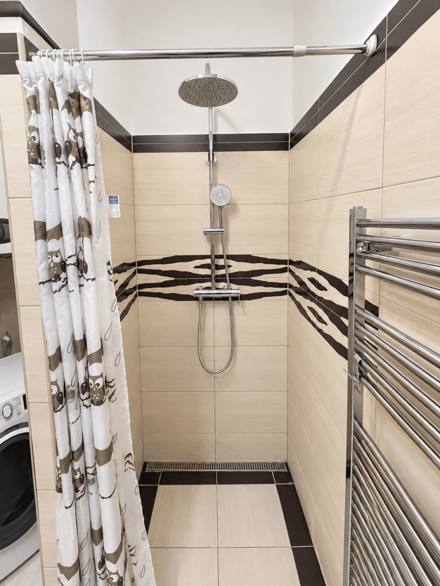 Pronájem bytu 4+1 131 m², třída Kpt. Jaroše, Brno, Jihomoravský kraj Pronájem bytu 4+1 131 m², třída Kpt. Jaroše, Brno, Jihomoravský kraj