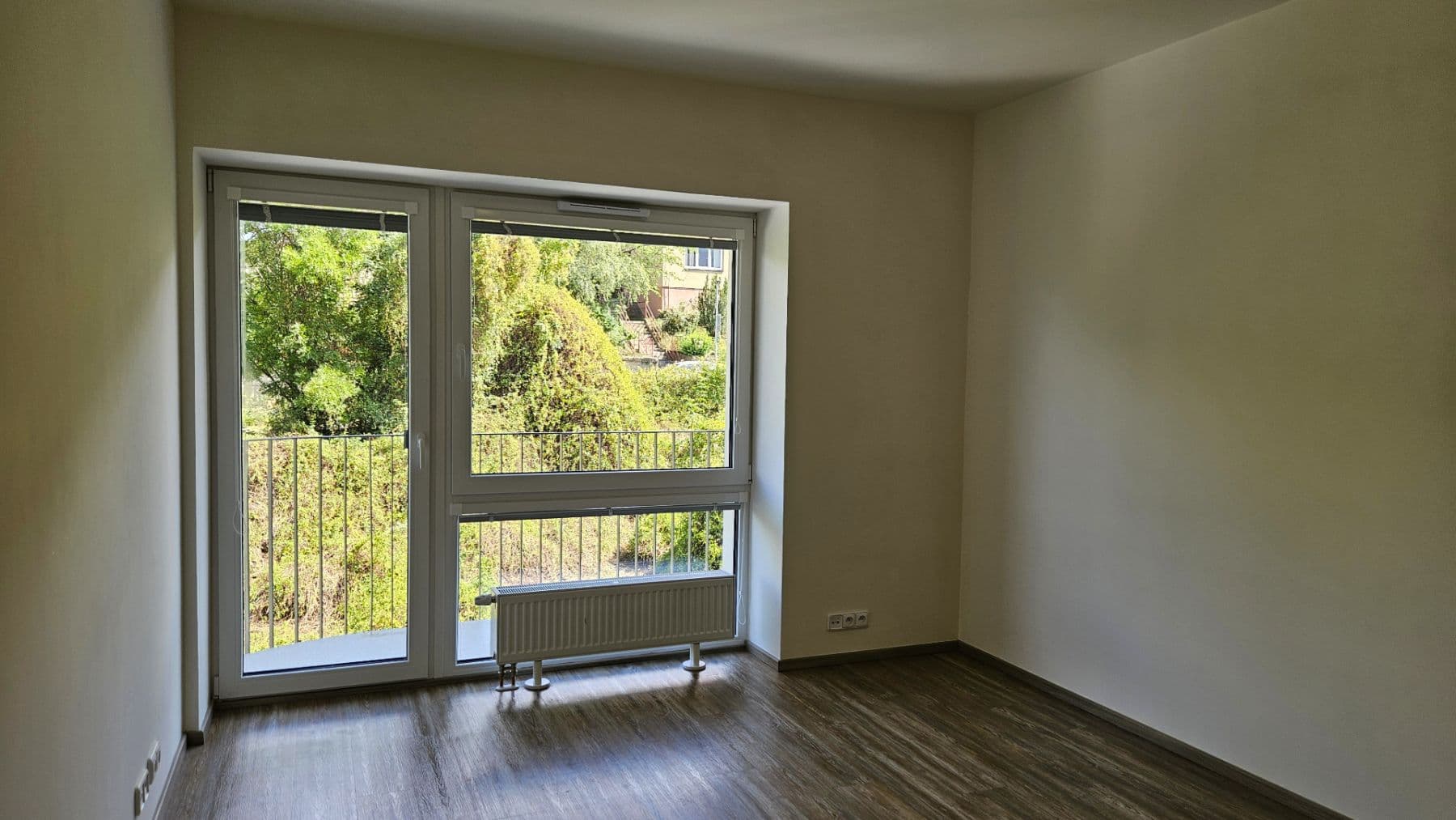 Pronájem bytu 1+kk 30 m², Sinkulova, Praha, Praha Pronájem bytu 1+kk 30 m², Sinkulova, Praha, Praha