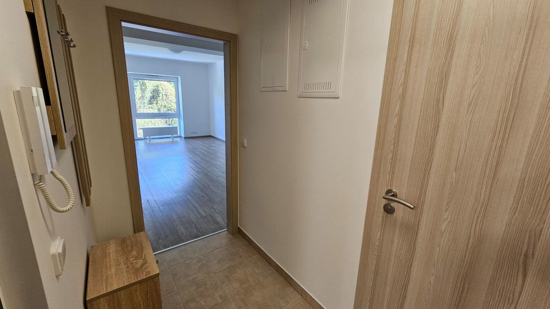 Pronájem bytu 1+kk 30 m², Sinkulova, Praha, Praha Pronájem bytu 1+kk 30 m², Sinkulova, Praha, Praha