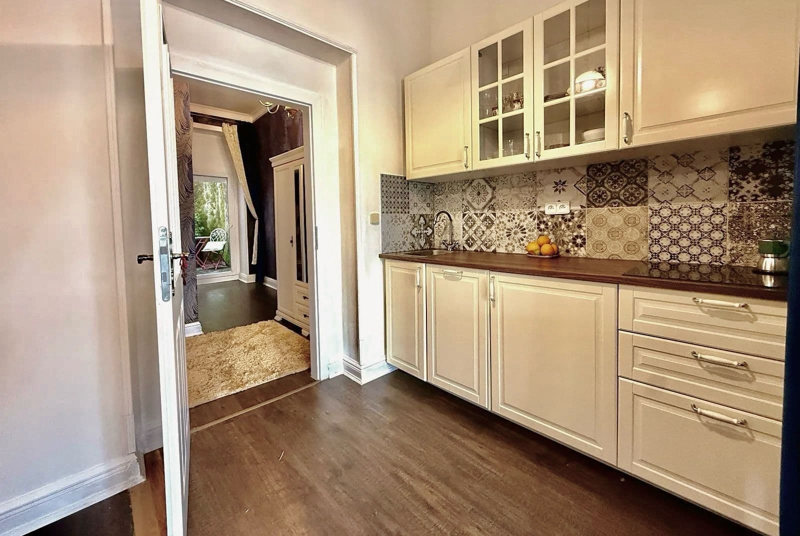 Prodej bytu 2+kk 48 m², Pod Jelením skokem, Karlovy Vary, Karlovarský kraj Prodej bytu 2+kk 48 m², Pod Jelením skokem, Karlovy Vary, Karlovarský kraj