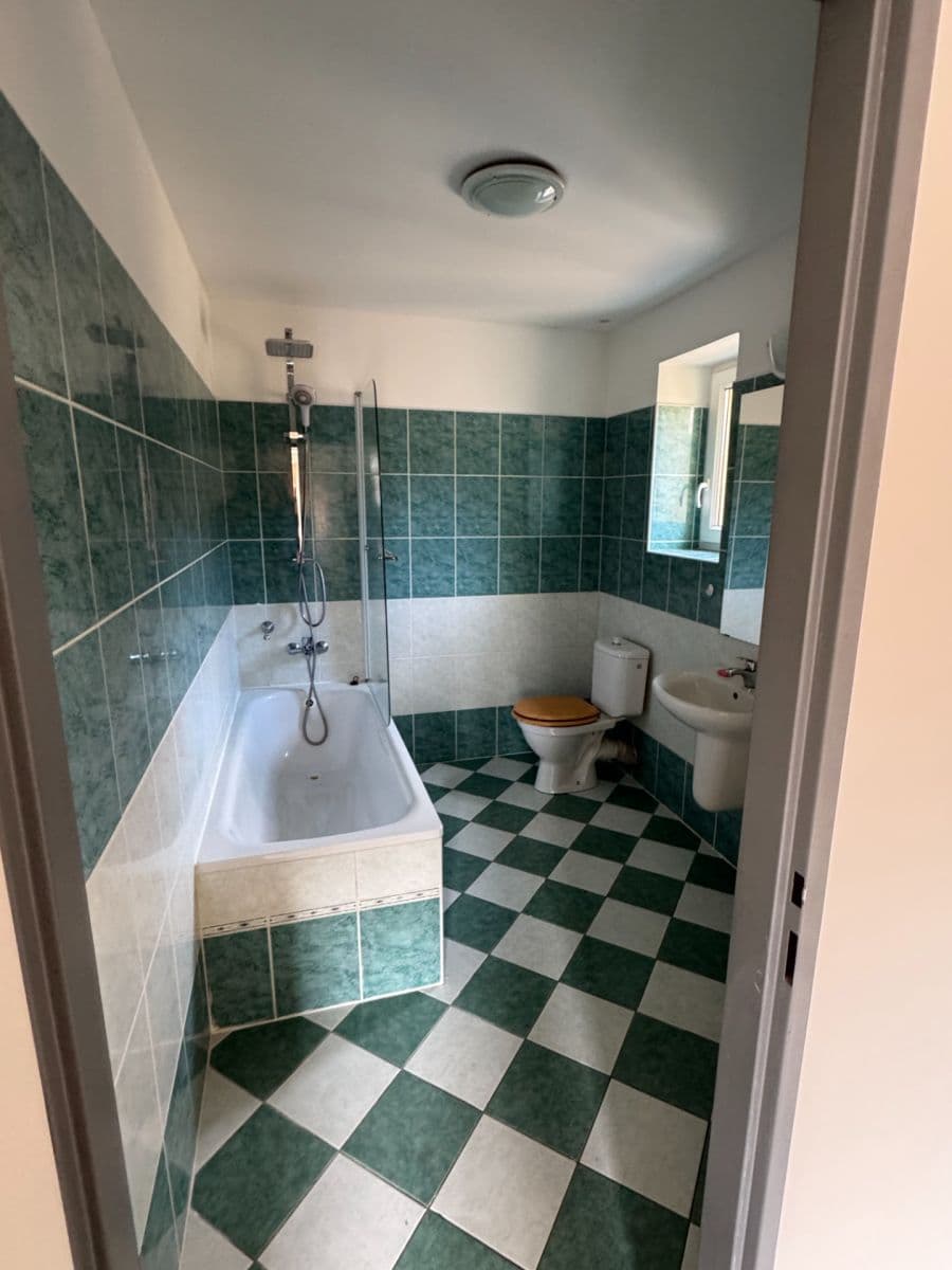 Pronájem bytu 1+1 46 m², Fügnerova, Děčín, Ústecký kraj Pronájem bytu 1+1 46 m², Fügnerova, Děčín, Ústecký kraj