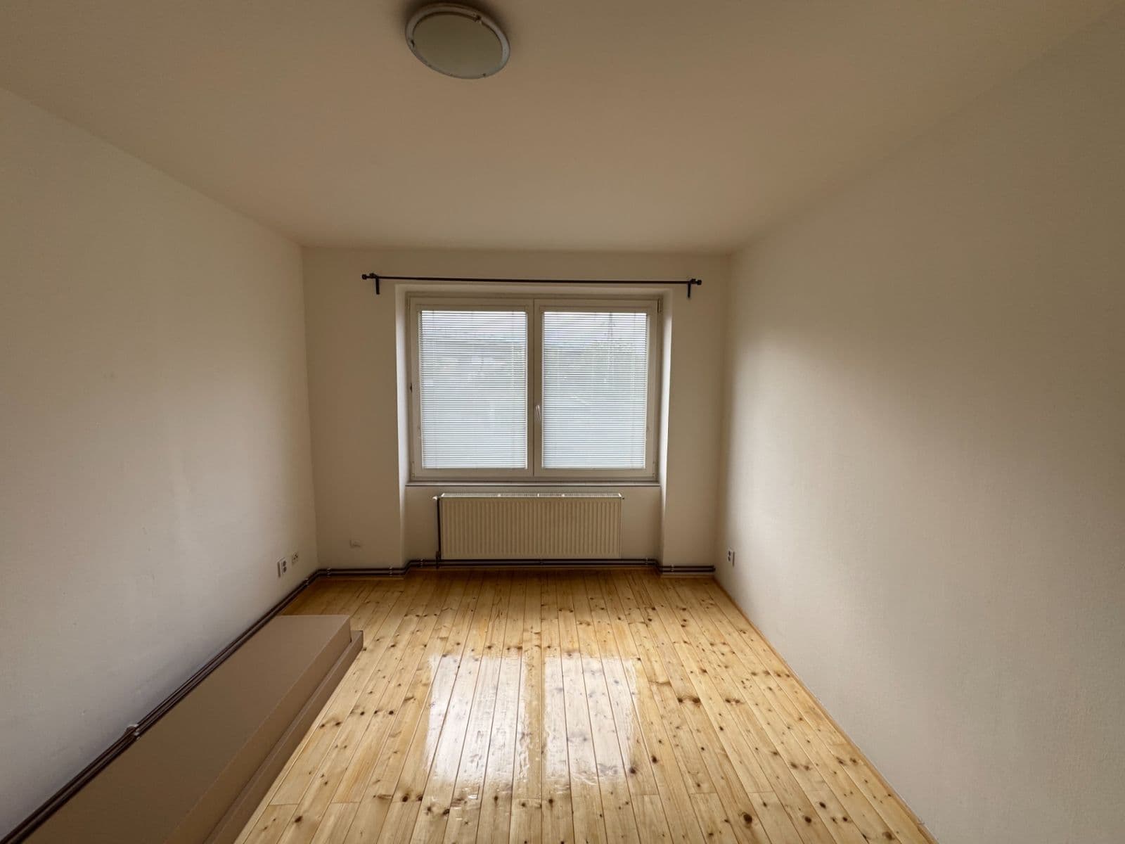 Pronájem bytu 1+1 46 m², Fügnerova, Děčín, Ústecký kraj Pronájem bytu 1+1 46 m², Fügnerova, Děčín, Ústecký kraj