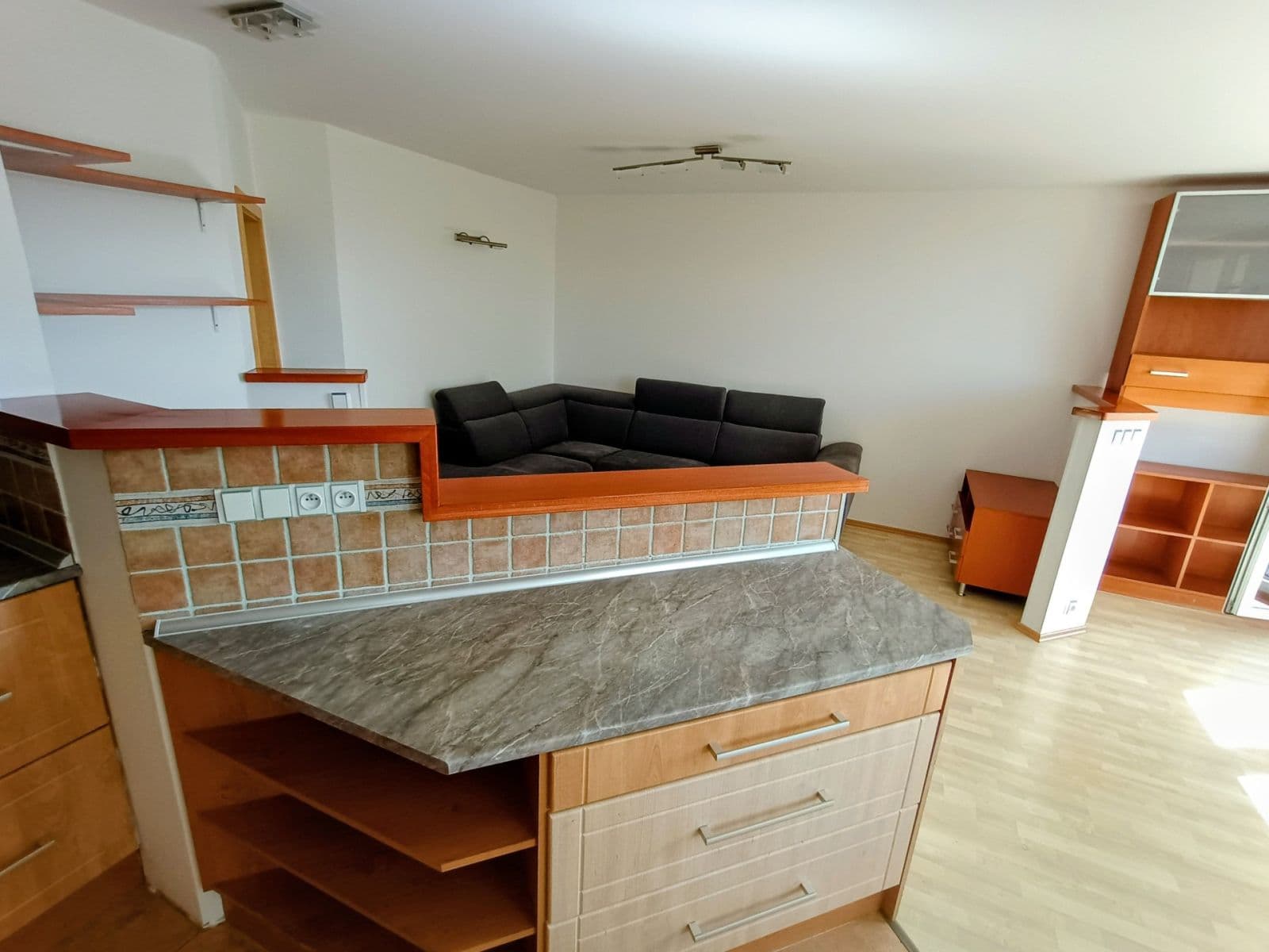 Pronájem bytu 3+kk 76 m², Pod Strání, Praha, Praha Pronájem bytu 3+kk 76 m², Pod Strání, Praha, Praha