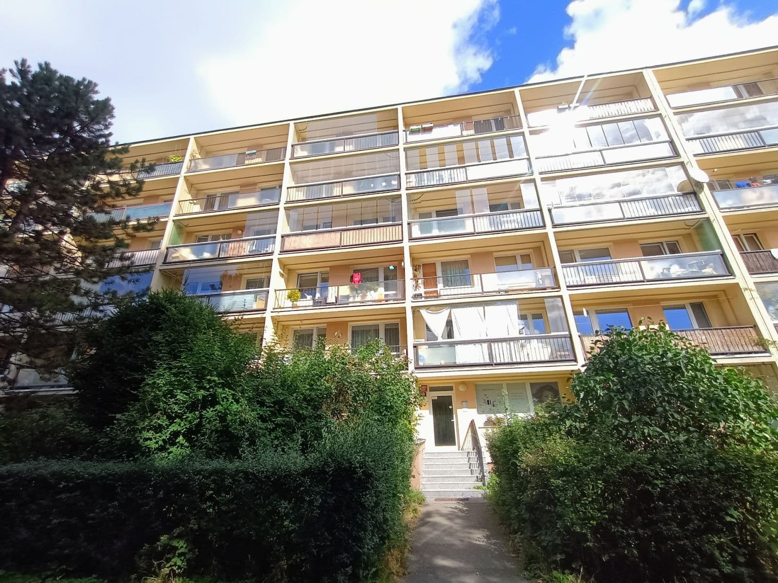 Pronájem bytu 3+kk 76 m², Pod Strání, Praha, Praha Pronájem bytu 3+kk 76 m², Pod Strání, Praha, Praha