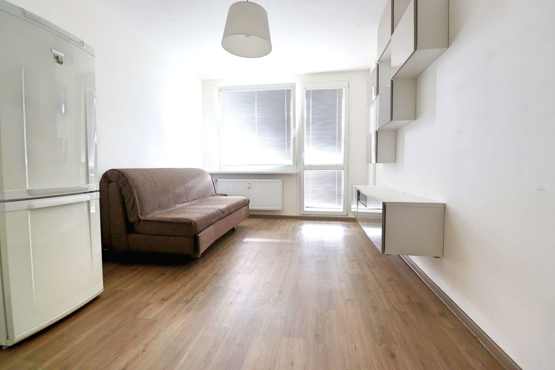 Pronájem bytu 2+kk 40 m², Litvínovská, Praha, Praha Pronájem bytu 2+kk 40 m², Litvínovská, Praha, Praha