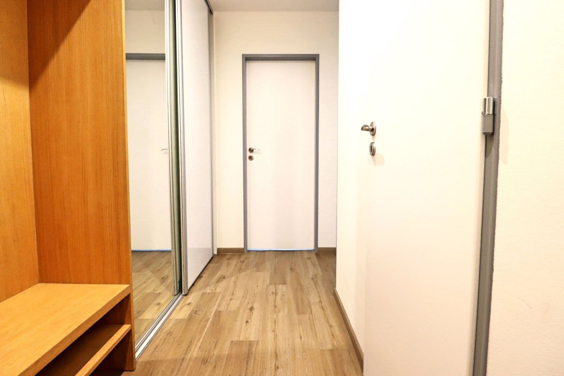 Pronájem bytu 2+kk 40 m², Litvínovská, Praha, Praha Pronájem bytu 2+kk 40 m², Litvínovská, Praha, Praha