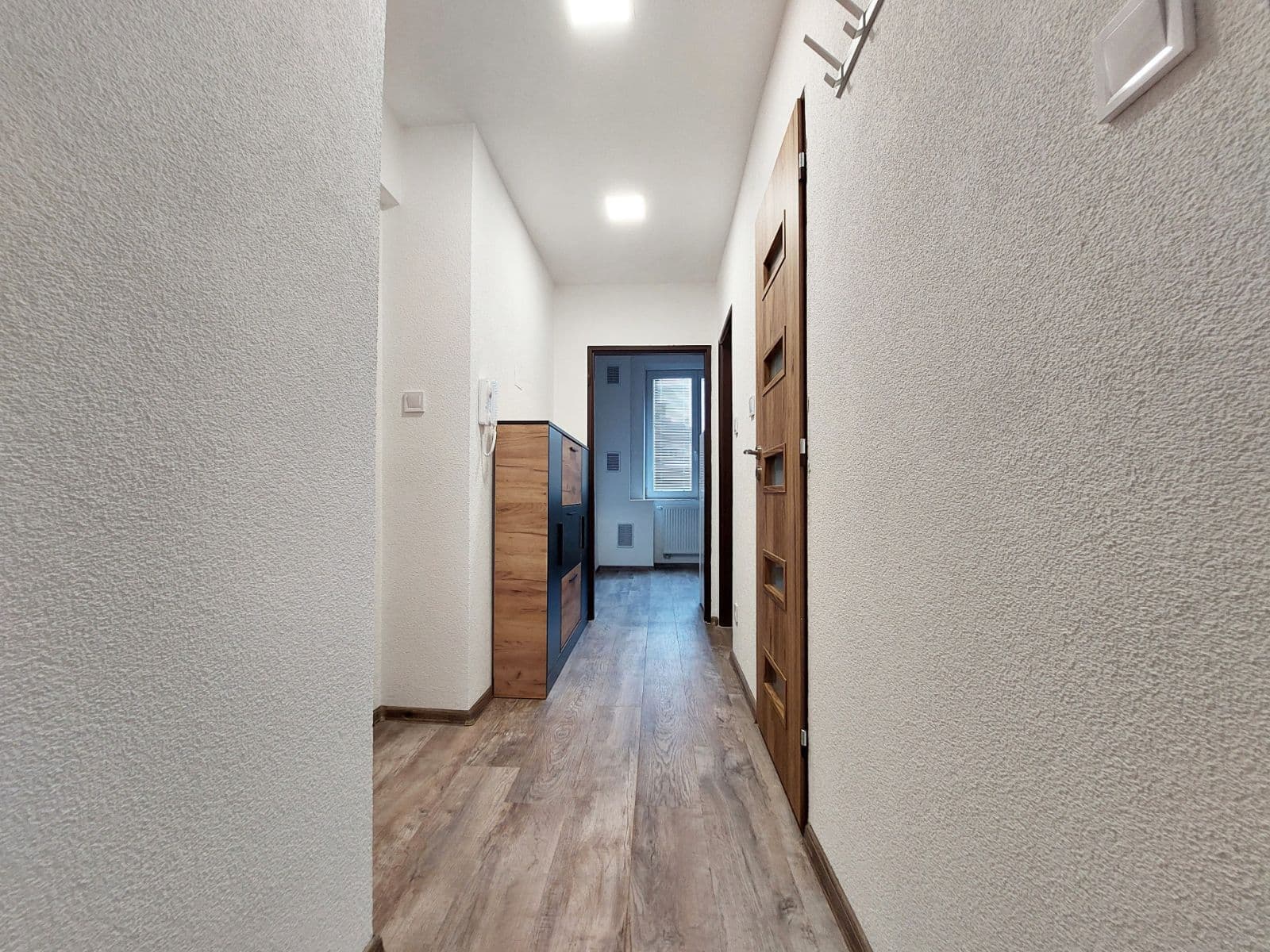 Pronájem bytu 1+1 33 m², Celní, Karlovy Vary, Karlovarský kraj Pronájem bytu 1+1 33 m², Celní, Karlovy Vary, Karlovarský kraj