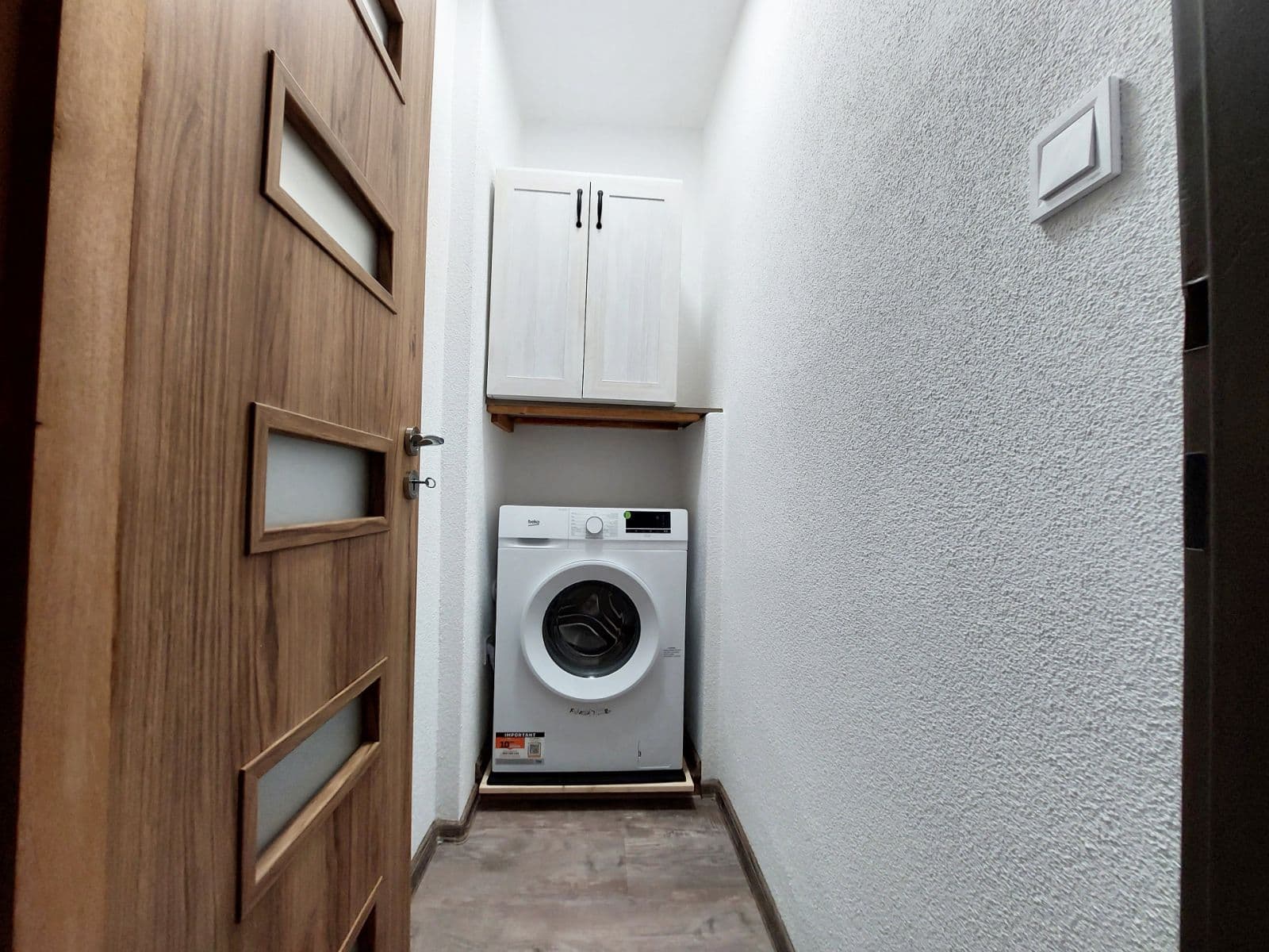 Pronájem bytu 1+1 33 m², Celní, Karlovy Vary, Karlovarský kraj Pronájem bytu 1+1 33 m², Celní, Karlovy Vary, Karlovarský kraj