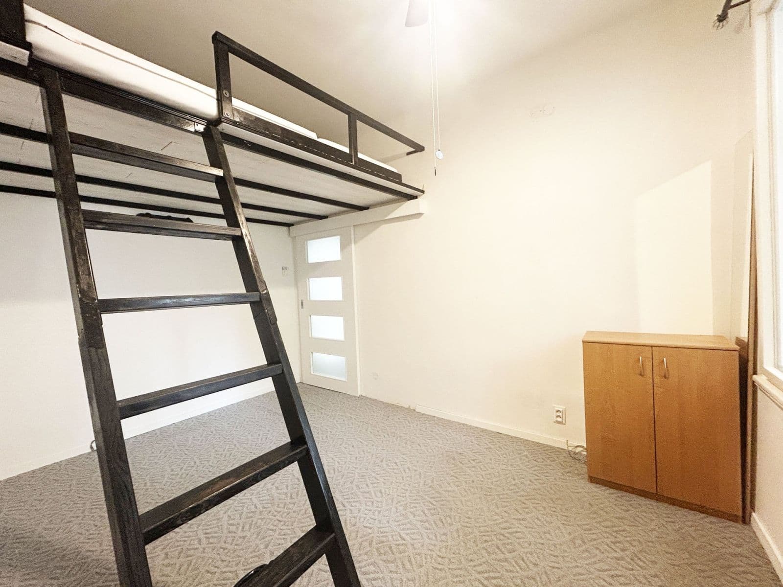 Pronájem bytu 2+kk 45 m², Stroupežnického, Praha, Praha Pronájem bytu 2+kk 45 m², Stroupežnického, Praha, Praha