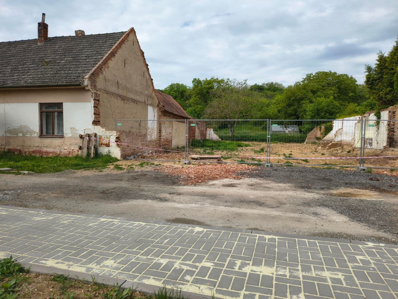 Prodej pozemku 3.400 m², Mělčany, Jihomoravský kraj Prodej pozemku 3.400 m², Mělčany, Jihomoravský kraj