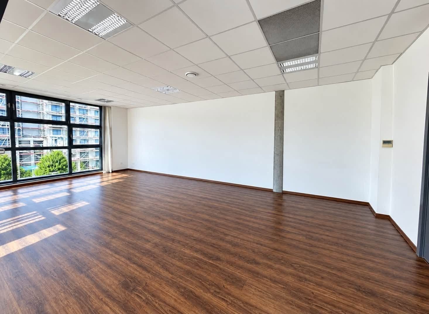 Pronájem kanceláře 52 m², Moulíkova, Praha, Praha Pronájem kanceláře 52 m², Moulíkova, Praha, Praha
