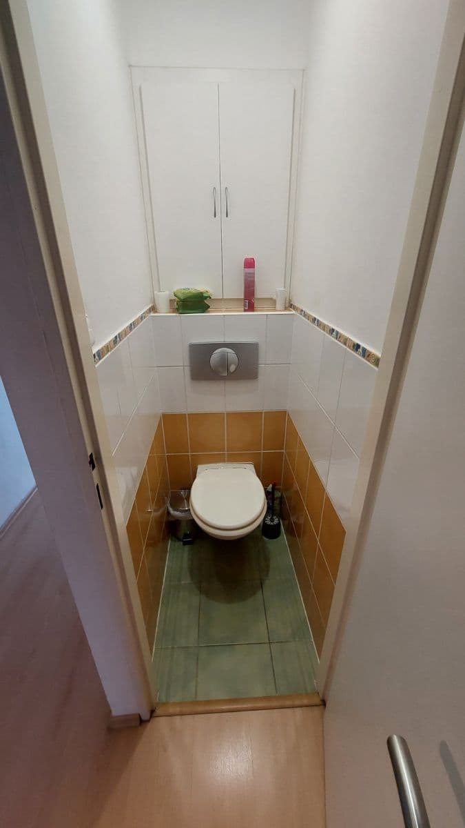 Prodej bytu 4+1 73 m², Jindřišská, Pardubice, Pardubický kraj Prodej bytu 4+1 73 m², Jindřišská, Pardubice, Pardubický kraj