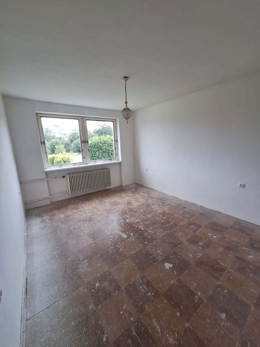 Prodej domu 400 m², pozemek 859 m², Loučka, Zlínský kraj Prodej domu 400 m², pozemek 859 m², Loučka, Zlínský kraj