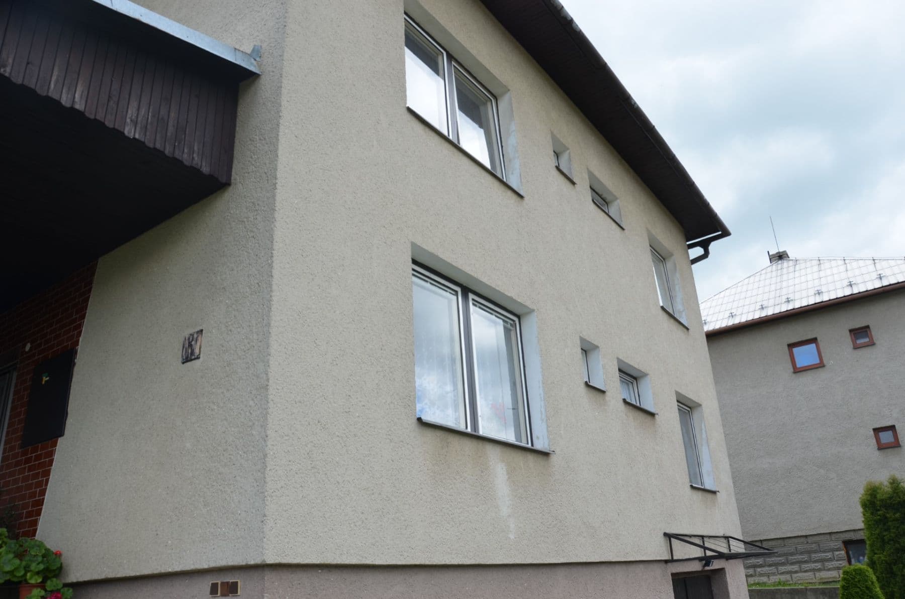 Prodej domu 400 m², pozemek 859 m², Loučka, Zlínský kraj Prodej domu 400 m², pozemek 859 m², Loučka, Zlínský kraj