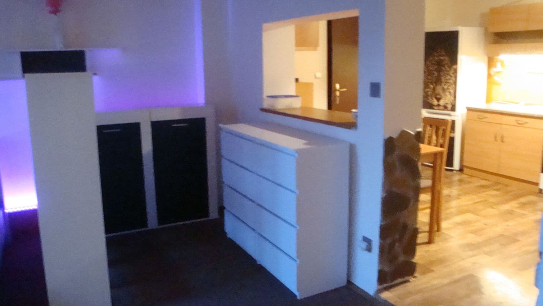 Pronájem bytu 1+1 40 m², Revoluční, Loket, Karlovarský kraj Pronájem bytu 1+1 40 m², Revoluční, Loket, Karlovarský kraj