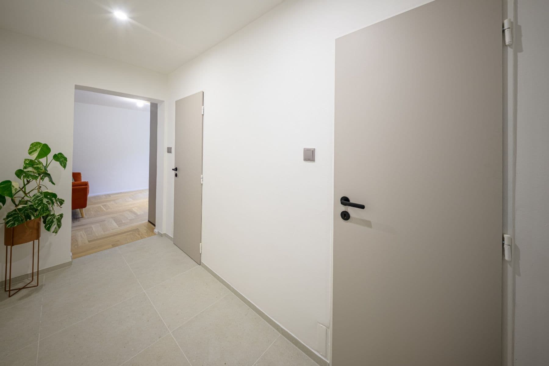 Prodej bytu 3+kk 54 m², Dlouhá, Plzeň, Plzeňský kraj Prodej bytu 3+kk 54 m², Dlouhá, Plzeň, Plzeňský kraj