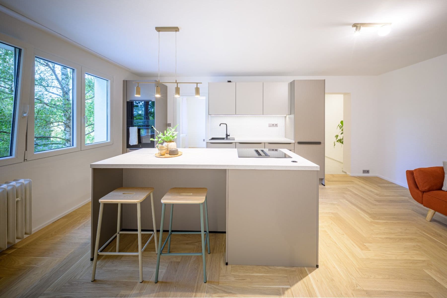 Prodej bytu 3+kk 54 m², Dlouhá, Plzeň, Plzeňský kraj Prodej bytu 3+kk 54 m², Dlouhá, Plzeň, Plzeňský kraj