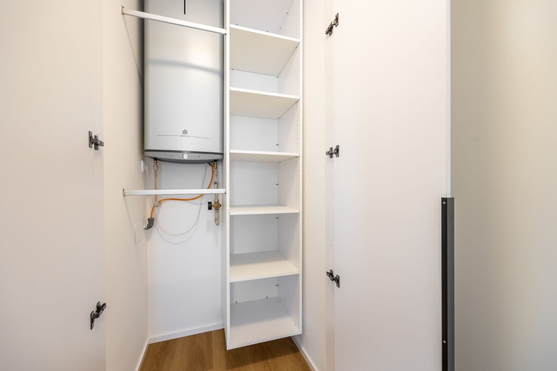 Prodej bytu 1+kk 36 m², Hartigova, Praha, Praha Prodej bytu 1+kk 36 m², Hartigova, Praha, Praha