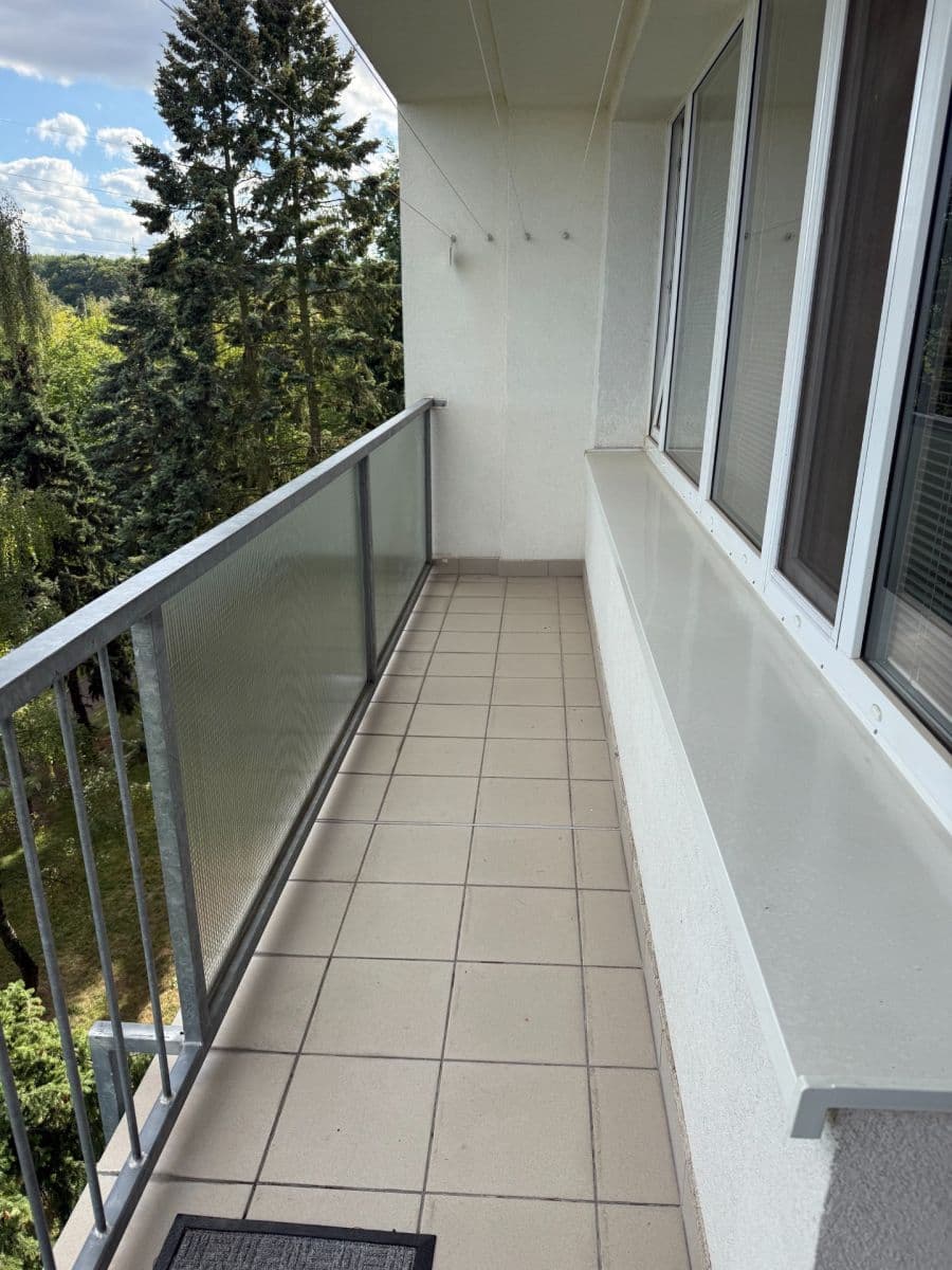 Pronájem bytu 3+1 72 m², Sáňkařská, Praha, Praha Pronájem bytu 3+1 72 m², Sáňkařská, Praha, Praha