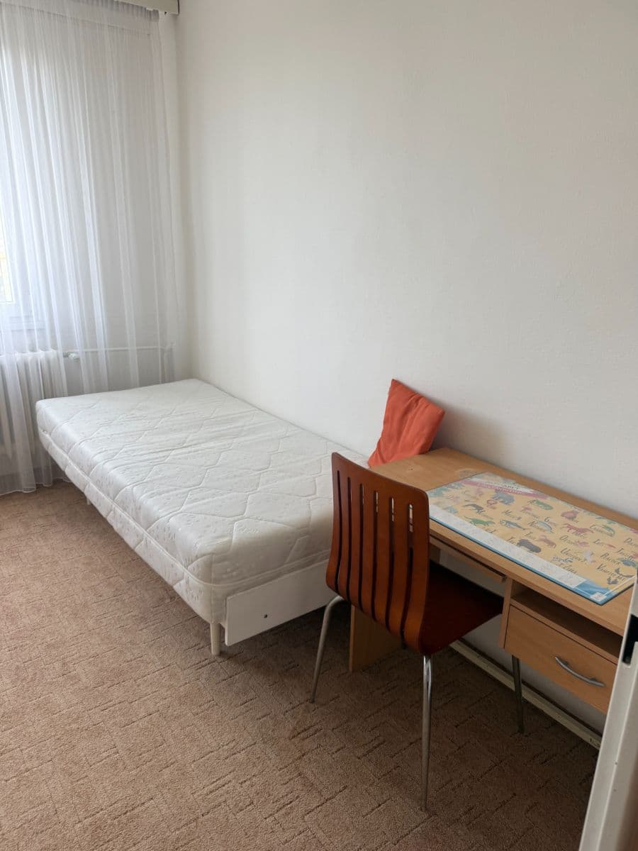 Pronájem bytu 3+1 72 m², Sáňkařská, Praha, Praha Pronájem bytu 3+1 72 m², Sáňkařská, Praha, Praha