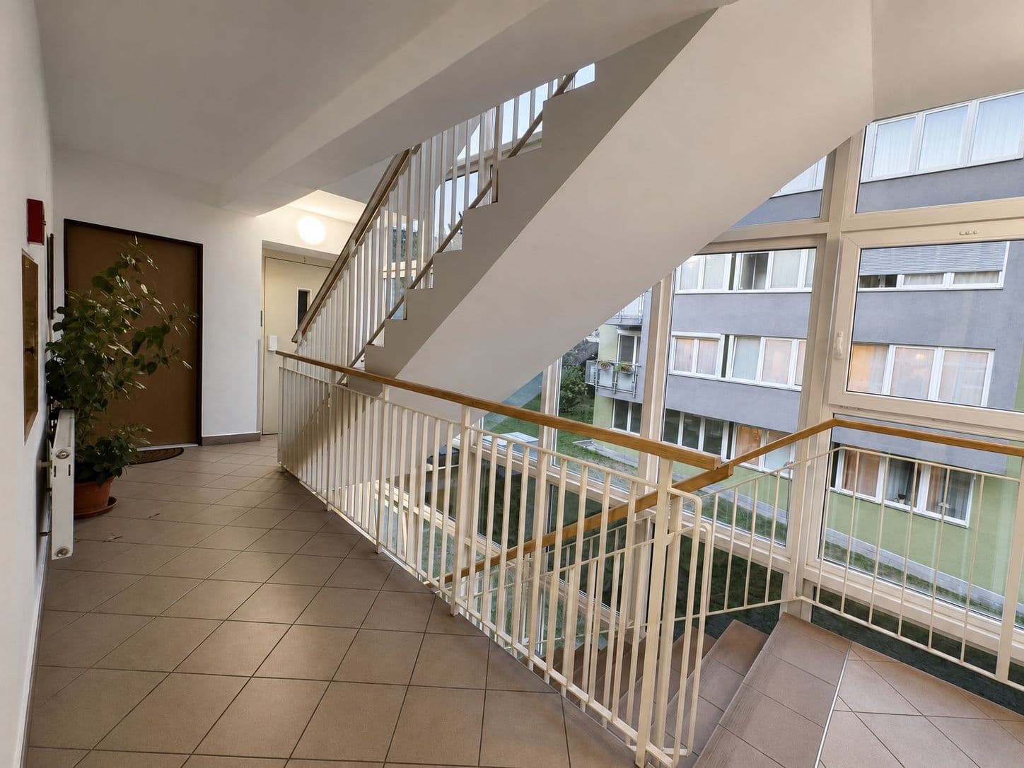 Pronájem bytu 3+1 102 m², K Haltýři, Praha, Praha Pronájem bytu 3+1 102 m², K Haltýři, Praha, Praha