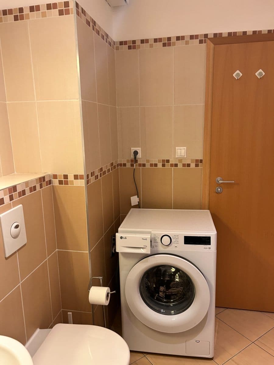 Prodej bytu 2+1 58 m², Na križovatkách, Ružinov, Bratislavský kraj Prodej bytu 2+1 58 m², Na križovatkách, Ružinov, Bratislavský kraj