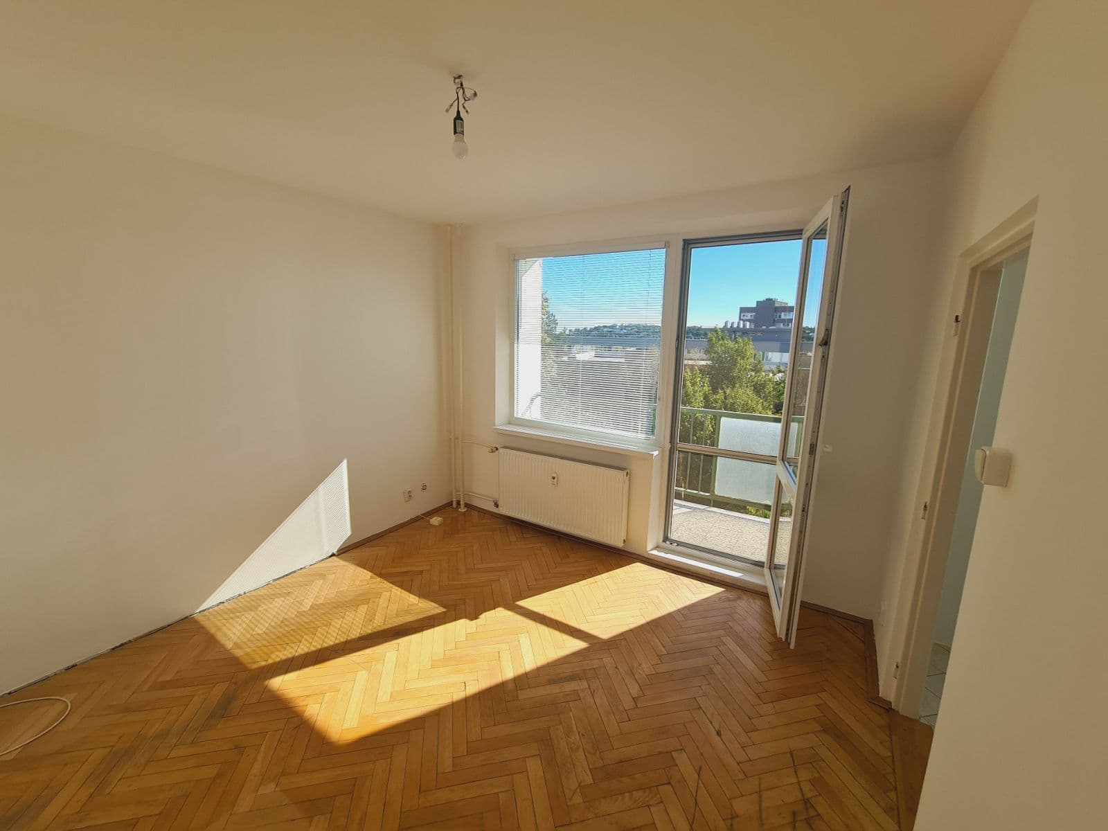 Prodej bytu 1+1 30 m², Višňová, Nové Mesto, Bratislavský kraj Prodej bytu 1+1 30 m², Višňová, Nové Mesto, Bratislavský kraj